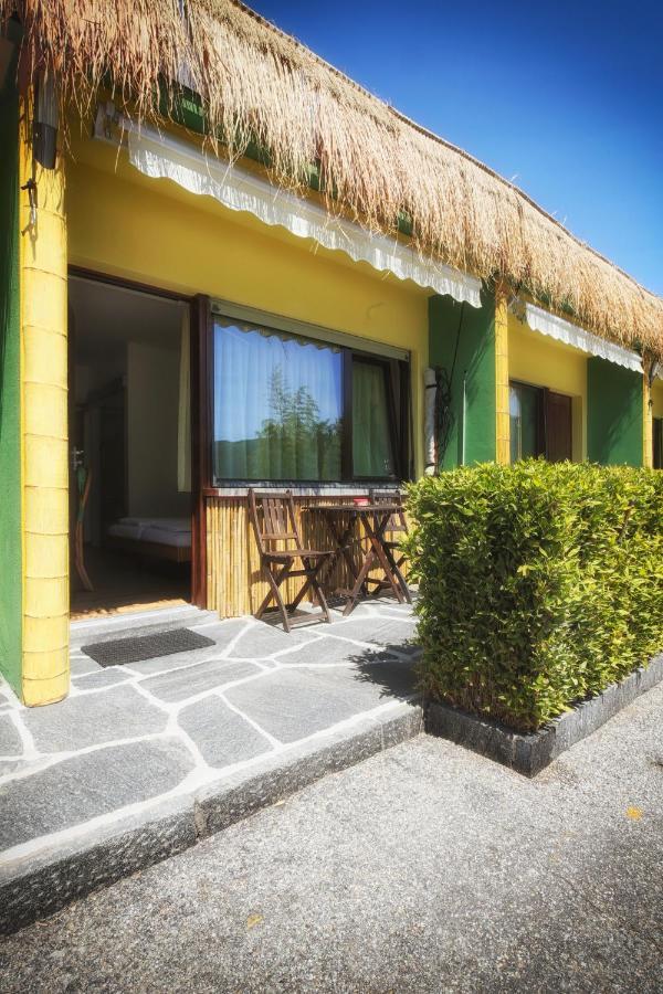 Bamboohouse Motel Riazzino Exterior photo